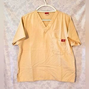 ✨️ Dickies Unisex Sandwashed Scrub Top ~ Small/ Khaki